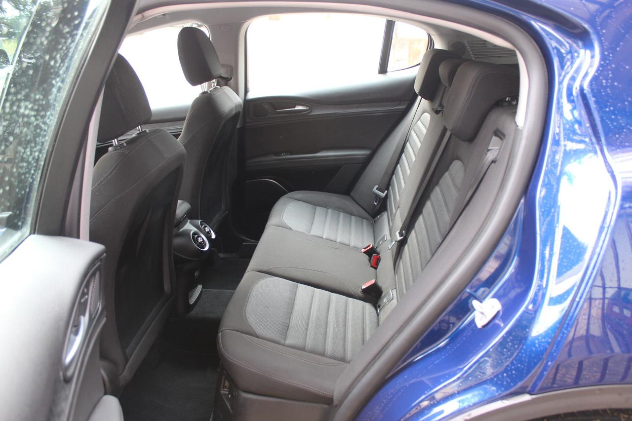 Alfa Romeo Stelvio 2.2 Turbodiesel 190 CV AT8 Q4 Business