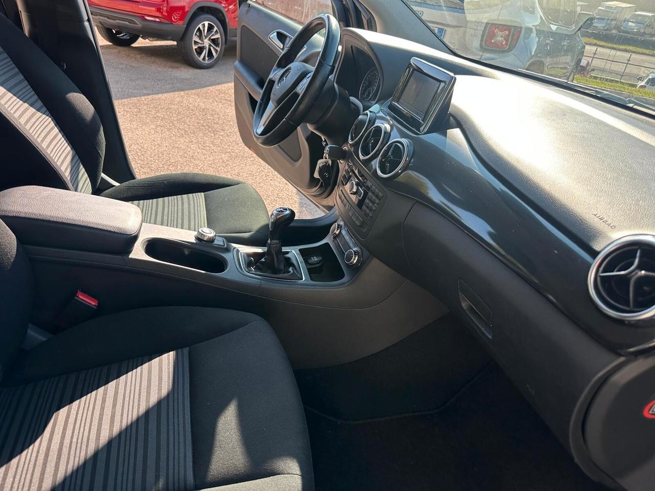 Mercedes-benz B 180 CDI Premium NEOPATENTATI