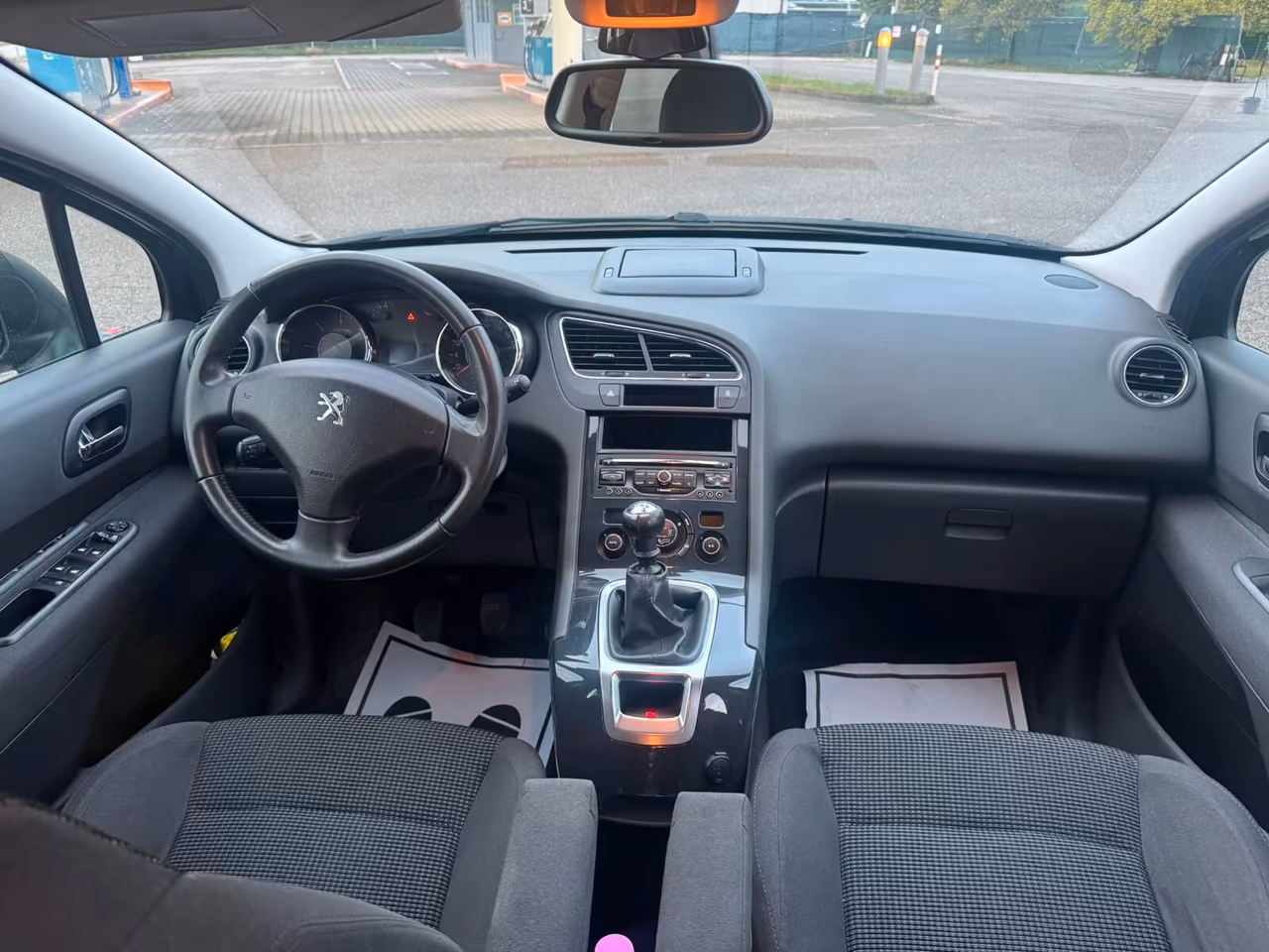 Peugeot 5008 1.6 Hdi 120 cv 7 Posti Accetto Permute