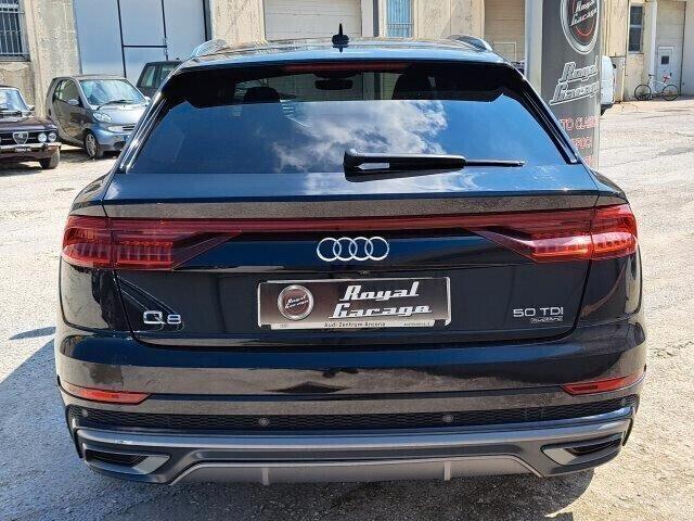 AUDI Q8 50 TDI QUATTRO S LINE - FULL OPTIONAL