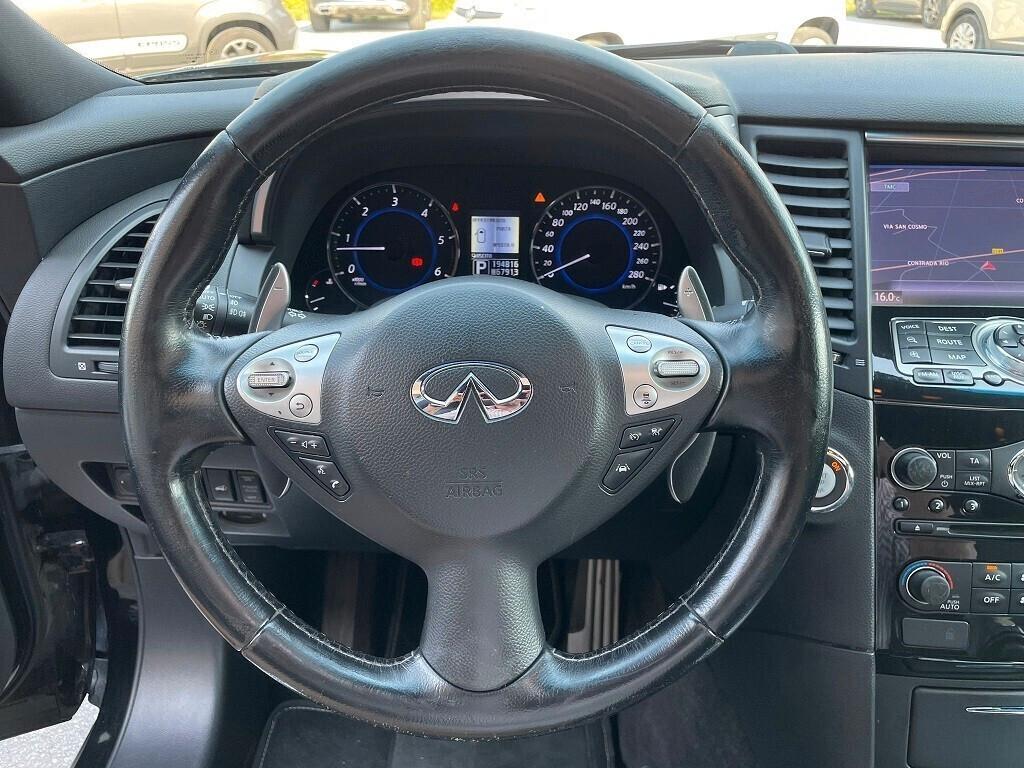 INFINITI FX30d S PREMIUM BLACK EDITION