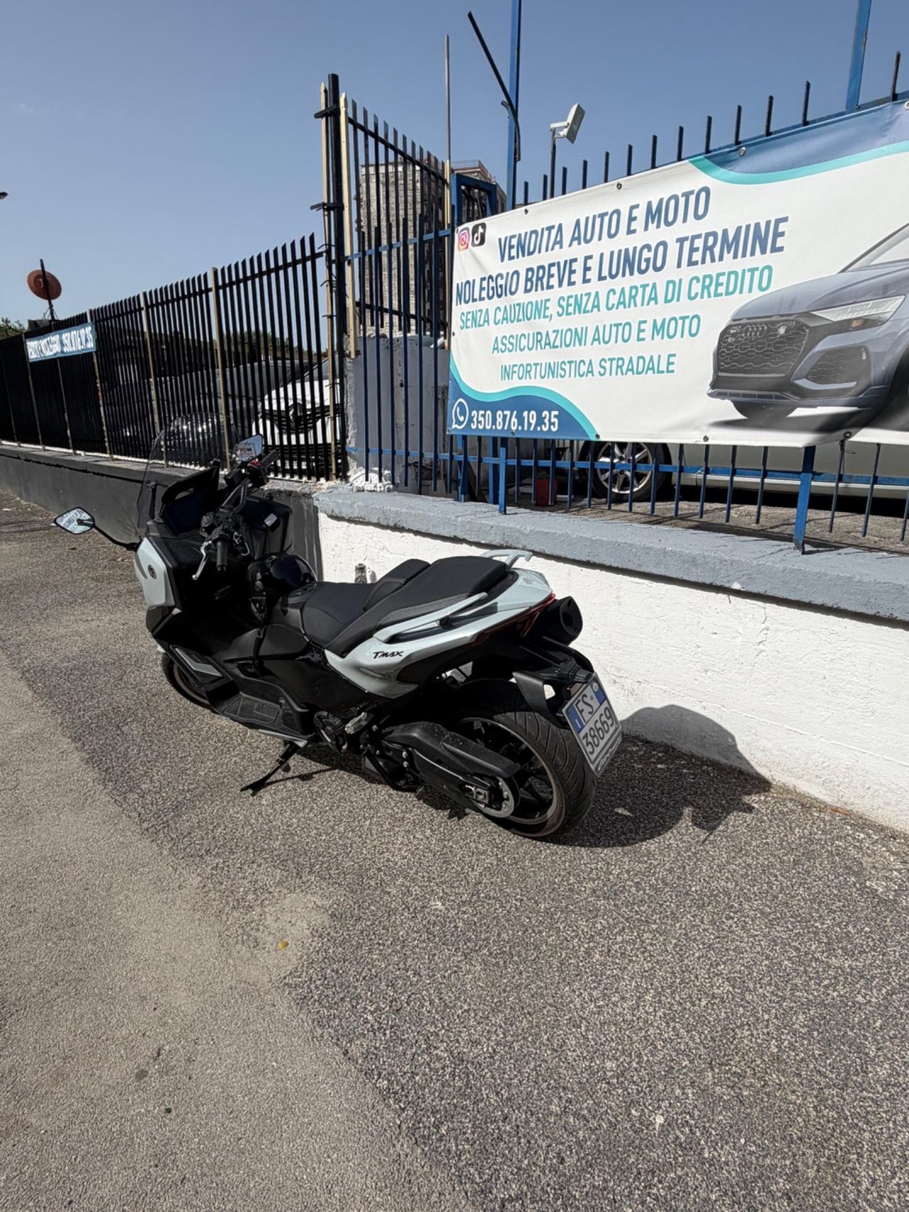 Yamaha T Max 560 Tech