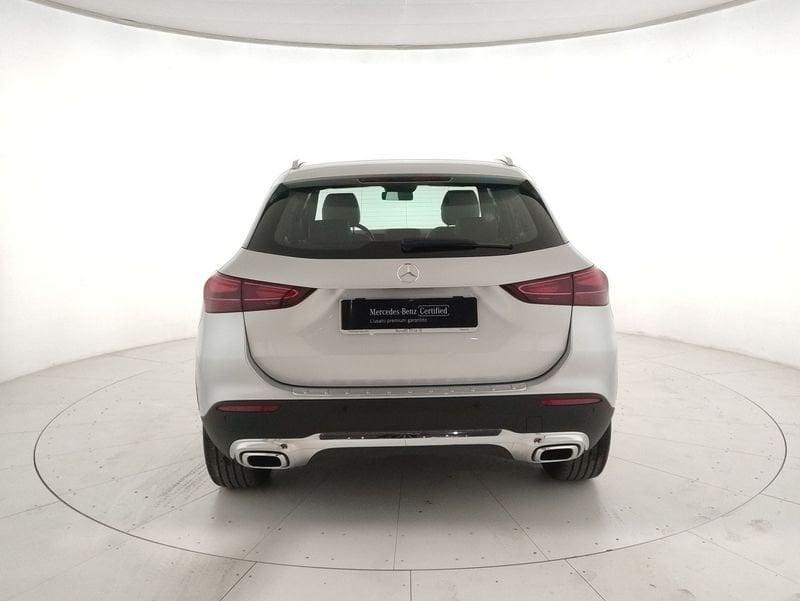 Mercedes-Benz GLA 180 d Progressive Advanced auto