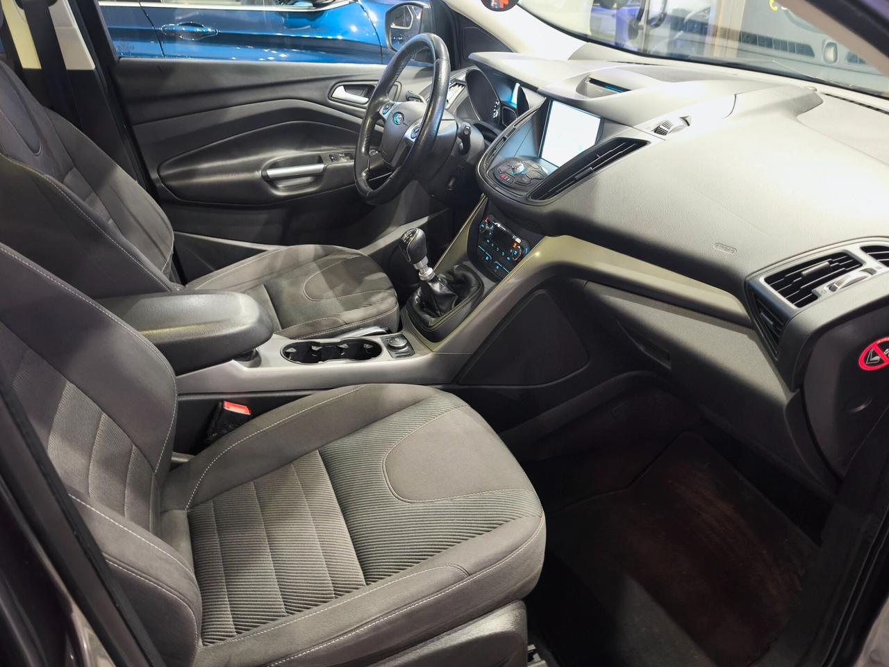 Ford Kuga 2.0 TDCI 120 CV S&S 2WD Titanium