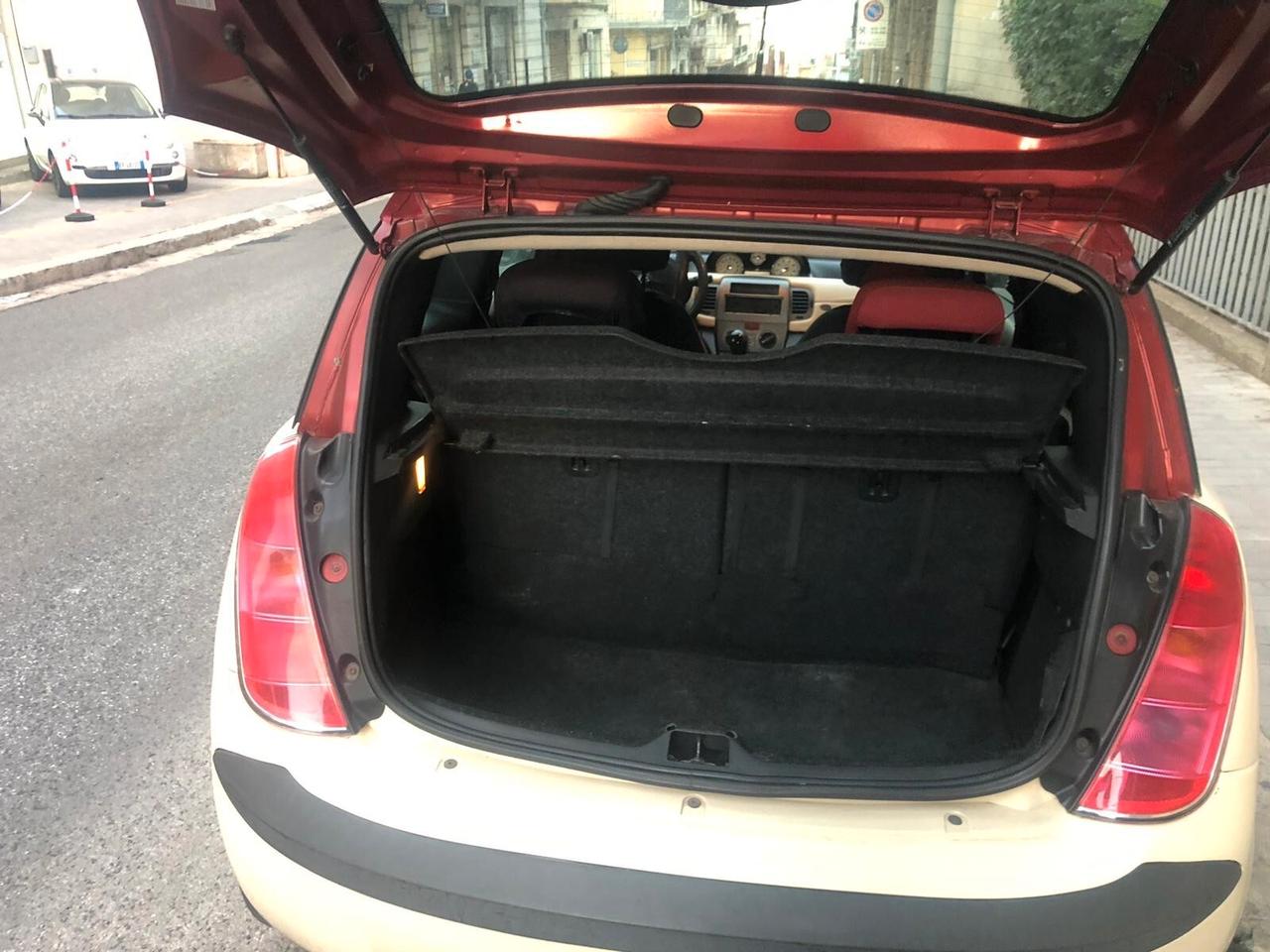 Lancia Ypsilon 1.3 Multijet 16V Argento