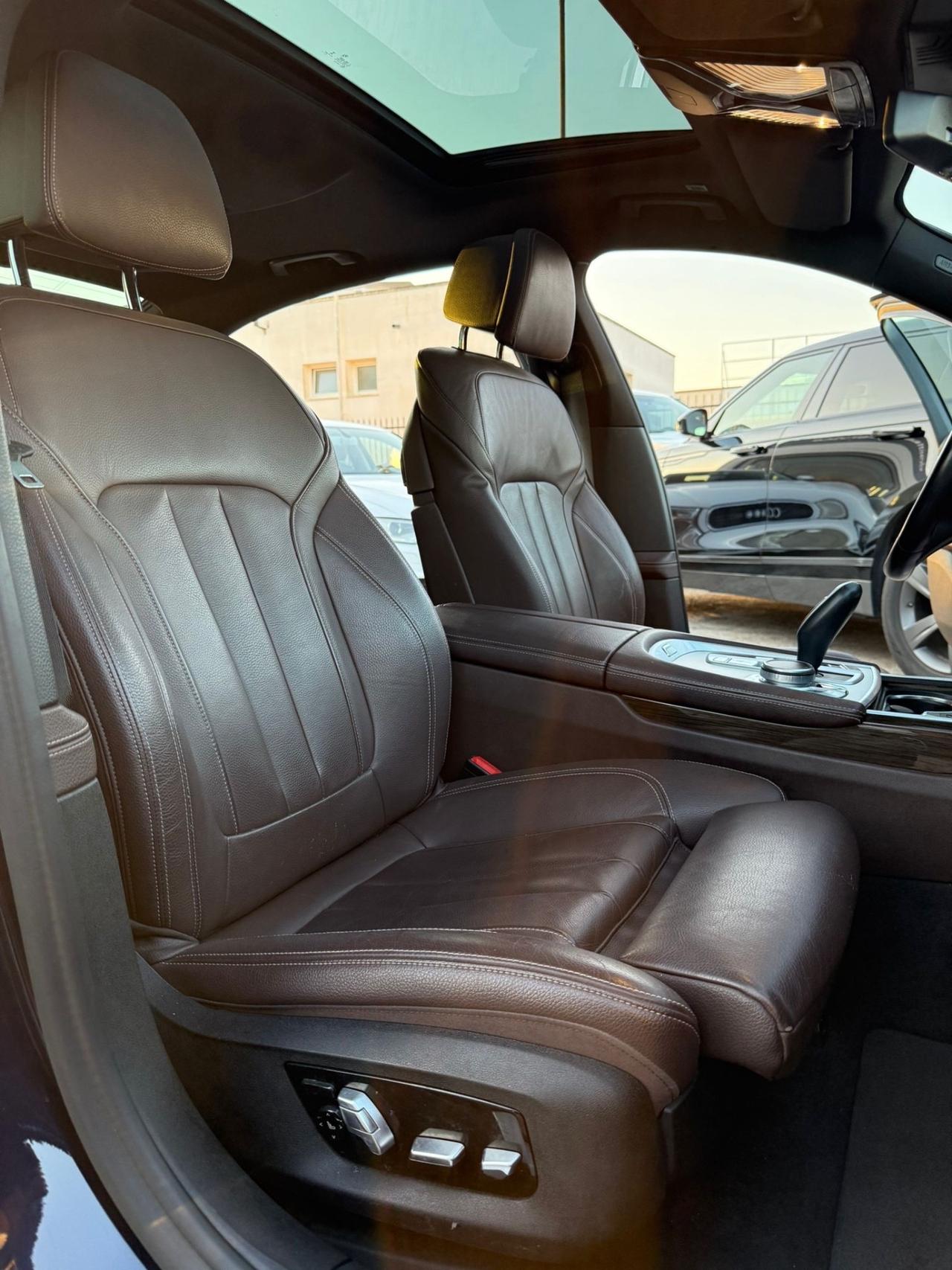 BMW 730d xDrive 286CV 48V IBRIDA 2022 EURO6B