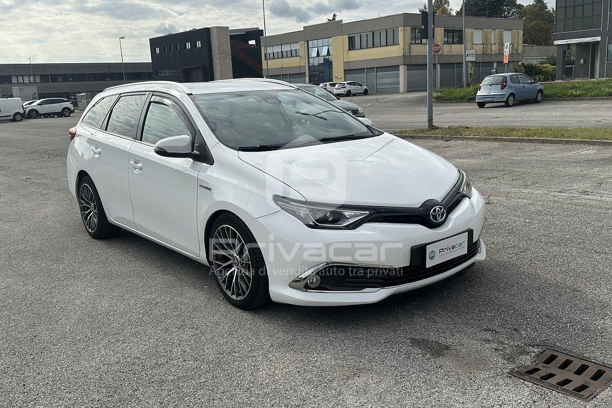 TOYOTA Auris Touring Sports 1.8 Hybrid Lounge
