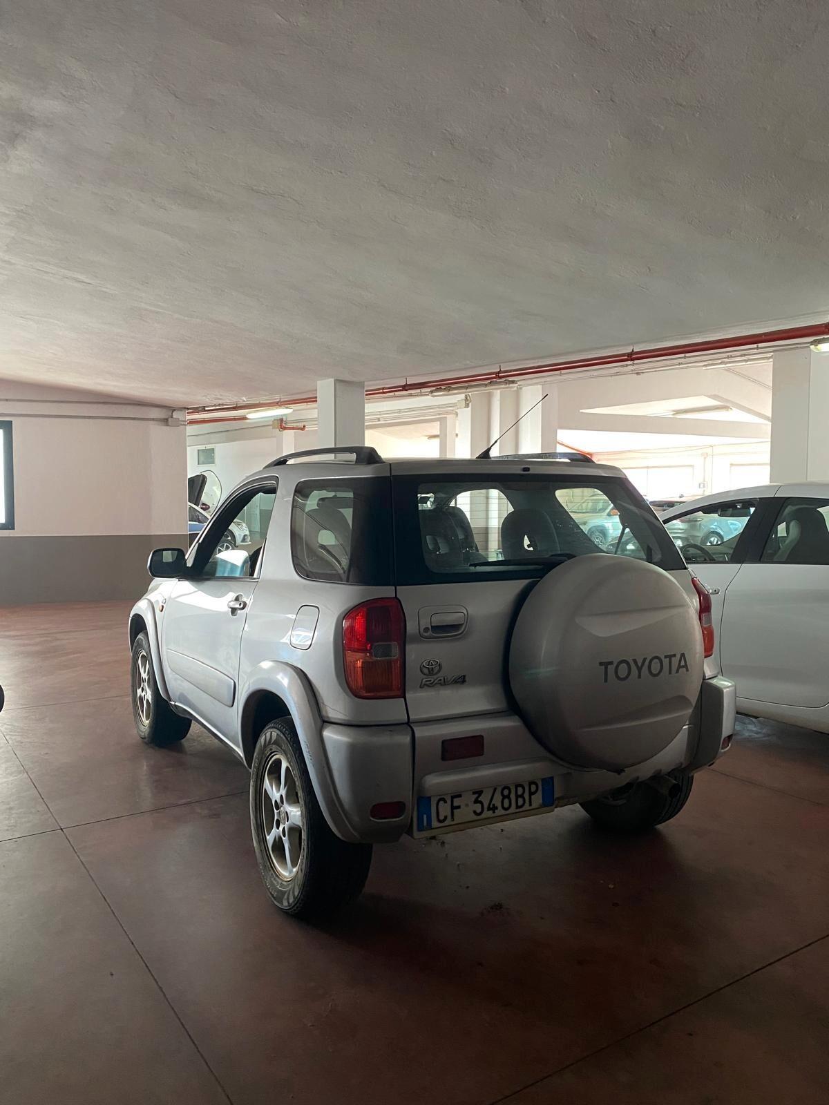 Toyota RAV 4 RAV4 2.2 D-4D 136 CV