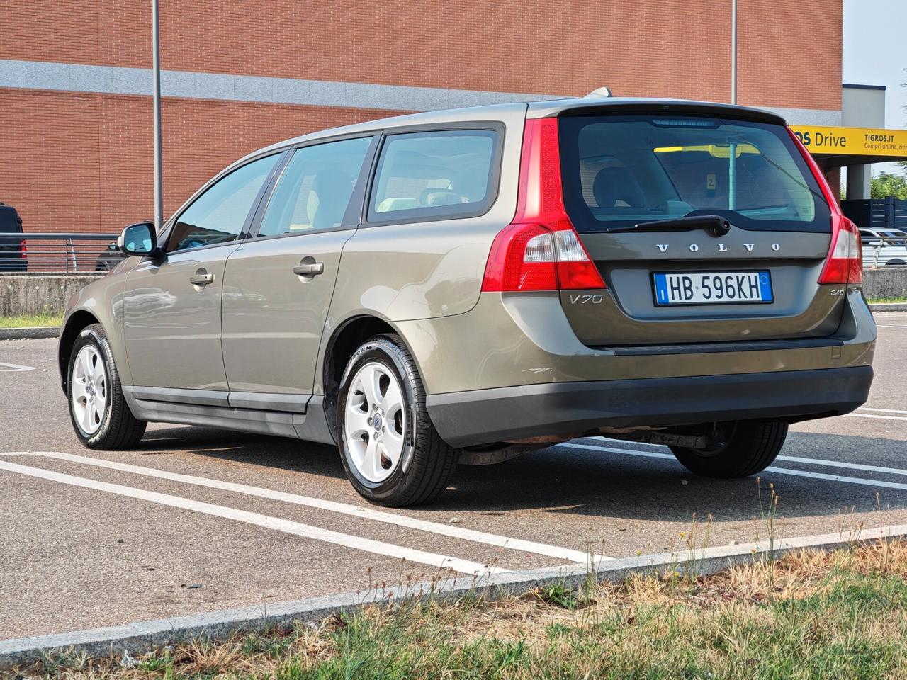 Volvo V70 2.4 DIESEL 175cv / Uniproprietario
