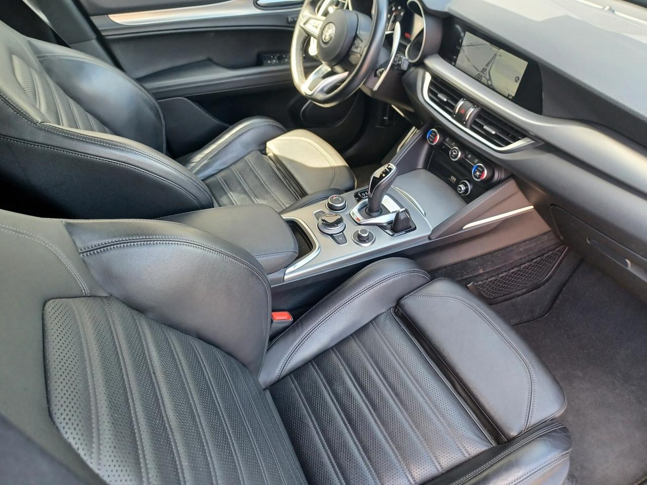 Alfa Romeo Stelvio 2.2 Turbodiesel 210 CV AT8 Q4 Veloce