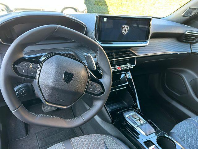 PEUGEOT 2008 Hybrid 145 e-DCS6 Allure KM 0