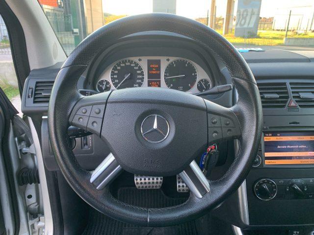 MERCEDES-BENZ B 180 CDI Premium