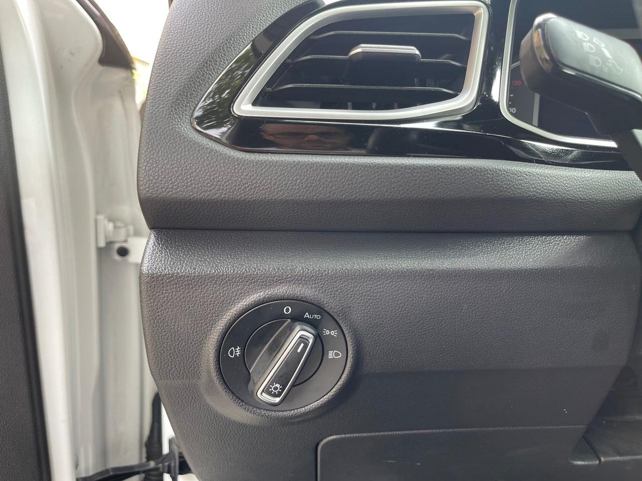 Volkswagen T-Roc R Line 2.0 TDI #5785