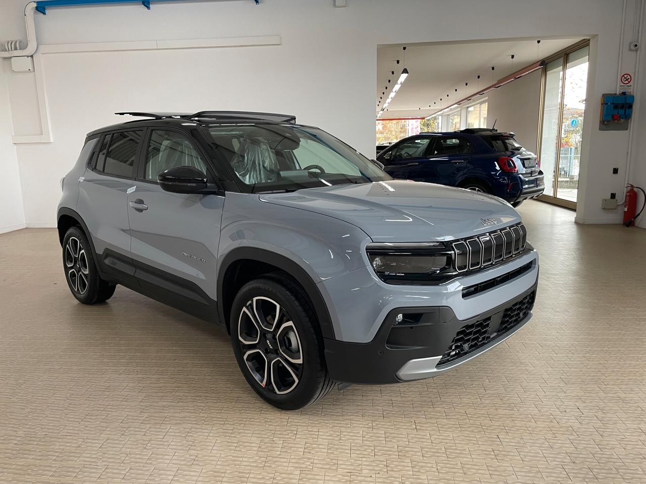 Jeep Avenger 1.2 Turbo 100 CV Summit Km0 Tetto aprib.+Bicolore