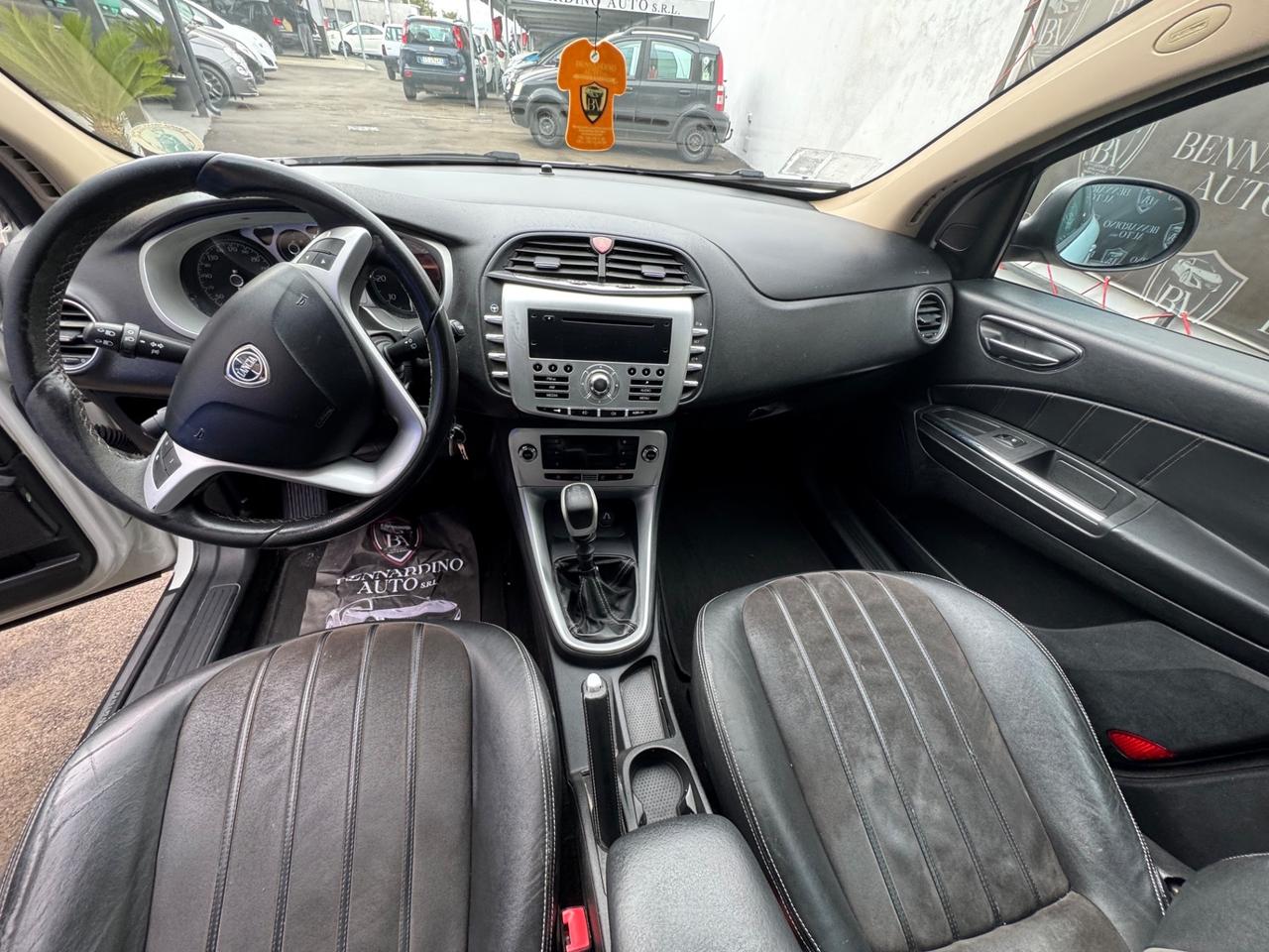 Lancia Delta 1.6 MJT DPF Platino