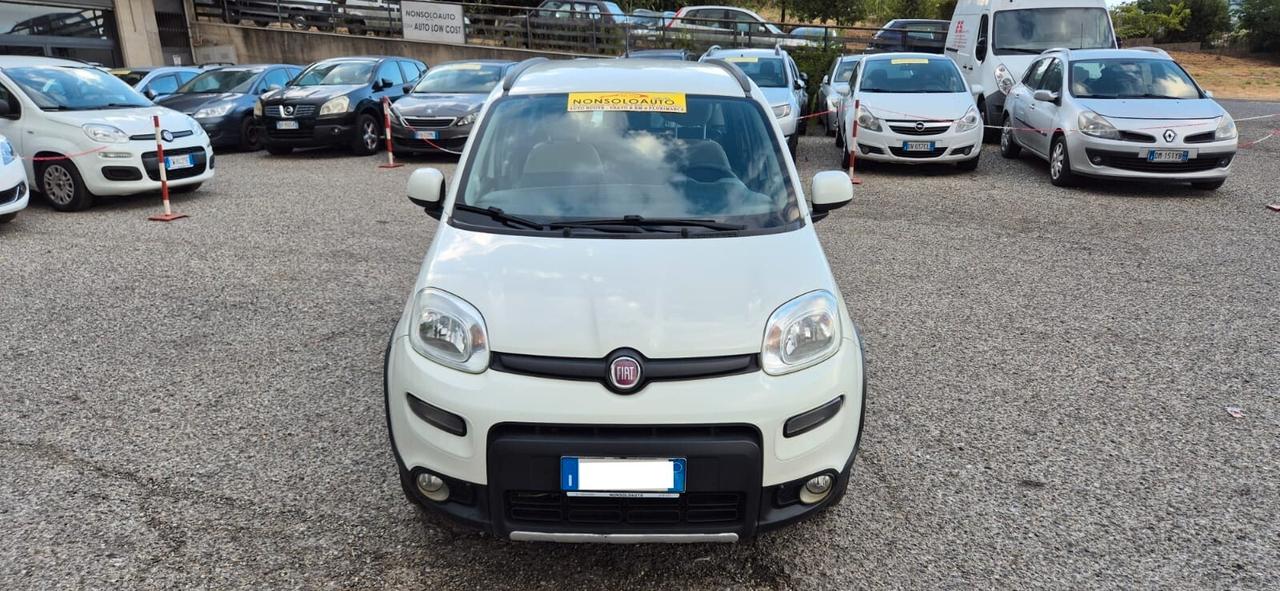 Fiat Panda 1.3 MJT 75cv Trekking- 2014- Iva detraibile