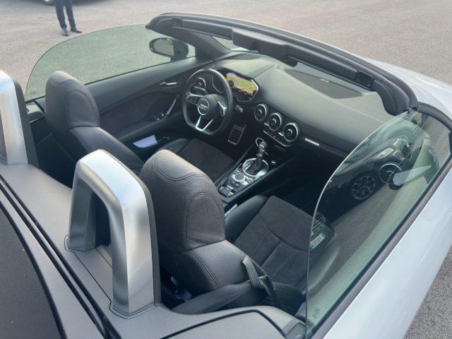 AUDI TT Roadster 1.8 TFSI S tronic S line