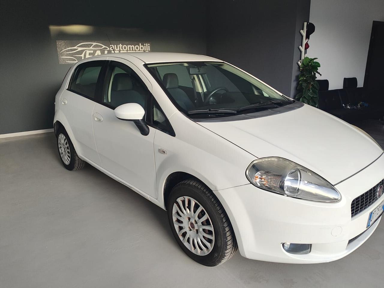 Punto Grande Punto 1.4 5 porte Dynamic automatica