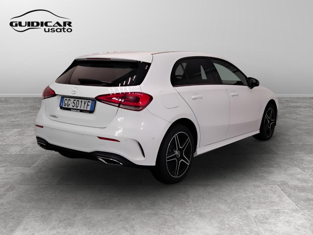 Mercedes-Benz Classe A - W177 2018 - A 250 e phev (eq-power) Premium auto