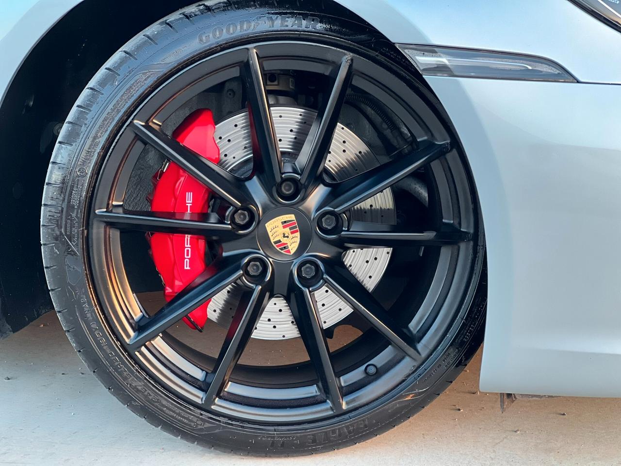 Porsche 911 992 Carrera 4S 3.0 450cv PDK PASM TETTO ITALIANA TAGLIANDI CASA MADRE