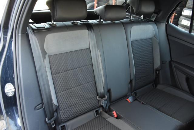 VOLKSWAGEN T-Cross 1.0 TSI 110 CV DSG Sport R-LINE