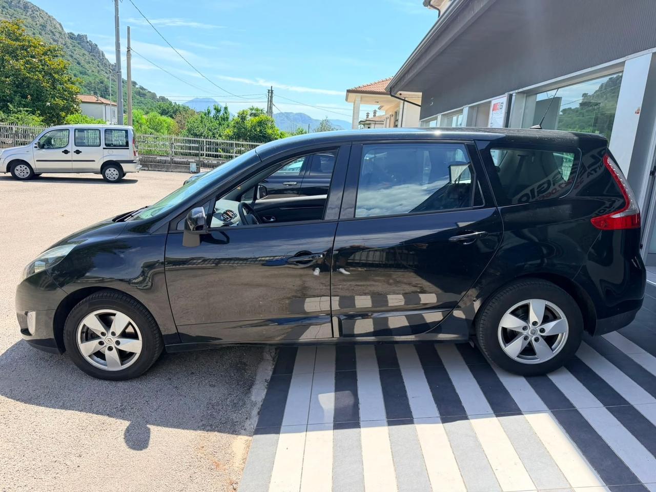 Renault Scenic Scénic X-Mod 1.5 dCi 110CV Luxe