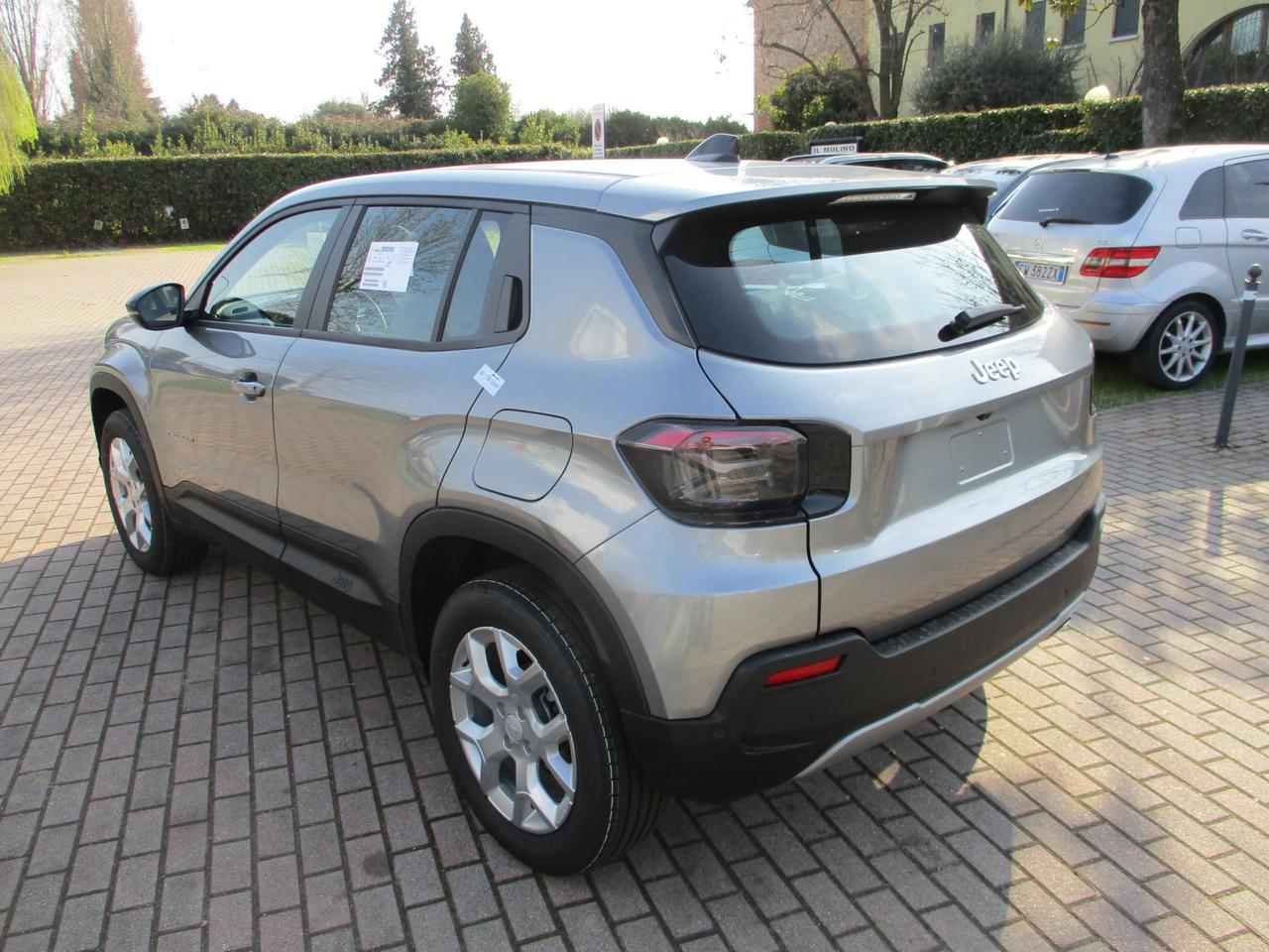 Jeep Avenger 1.2 turbo e-hybrid mhev Altitude fwd 110cv edct6