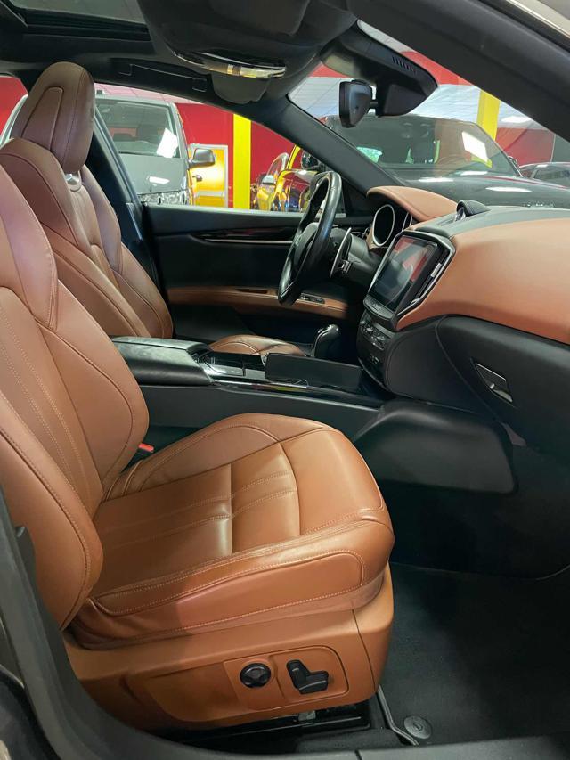 MASERATI Ghibli V6 Gransport*TETTO/CARBONIO/PELLE*