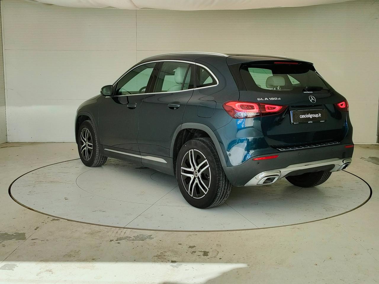 Mercedes-Benz GLA-H247 2020 - GLA 180 d Sport Plus auto