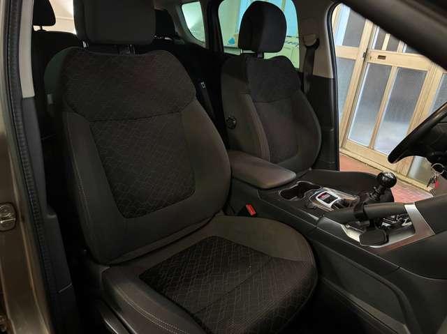 Peugeot 3008 1.6 hdi 8v business 120 cv