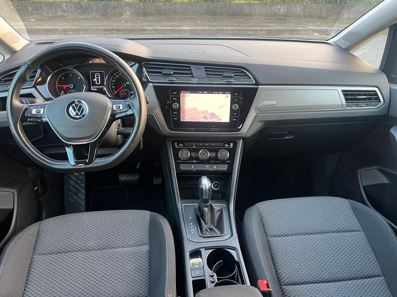 Volkswagen Touran 2.0 TDI 150 CV DSG BlueMotion Technology restyling