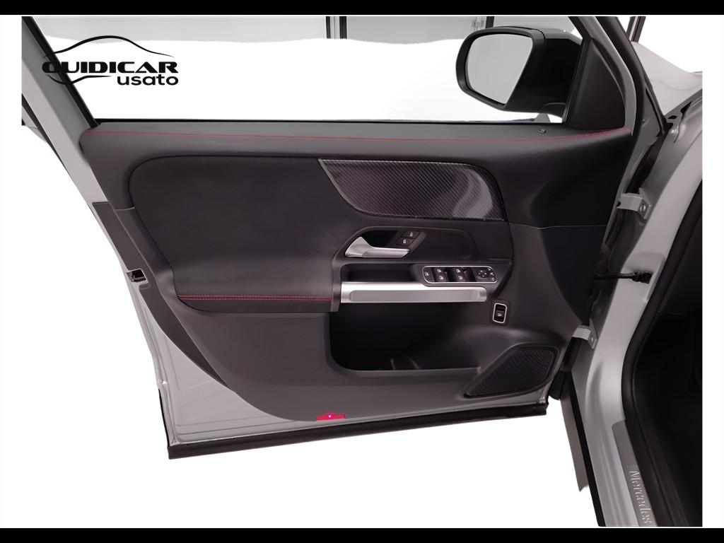 Mercedes-Benz GLB - X247 2019 - GLB 200 d Premium Easy Tech auto