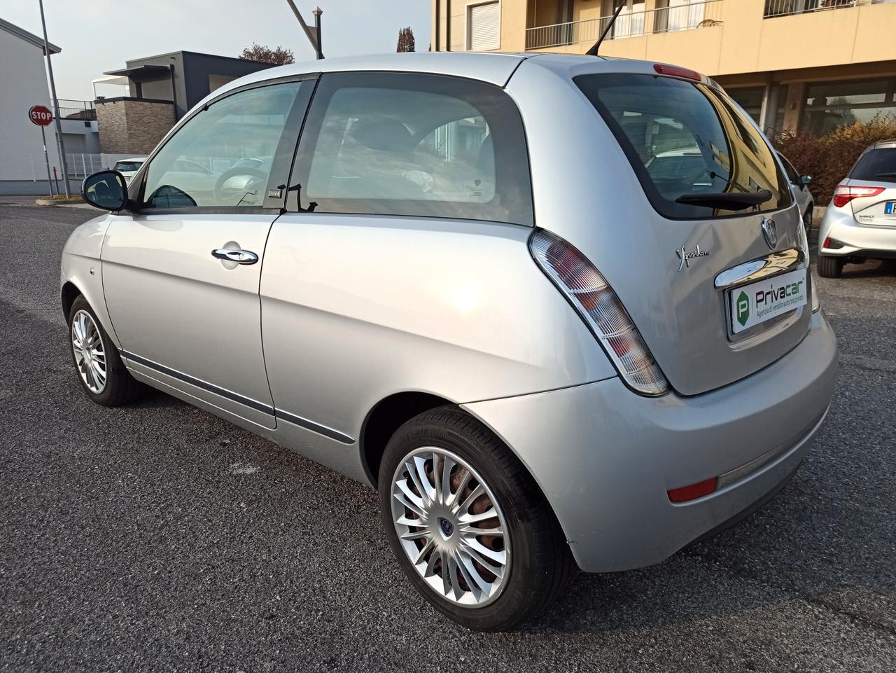 Lancia Ypsilon 1.2 69 CV Diva