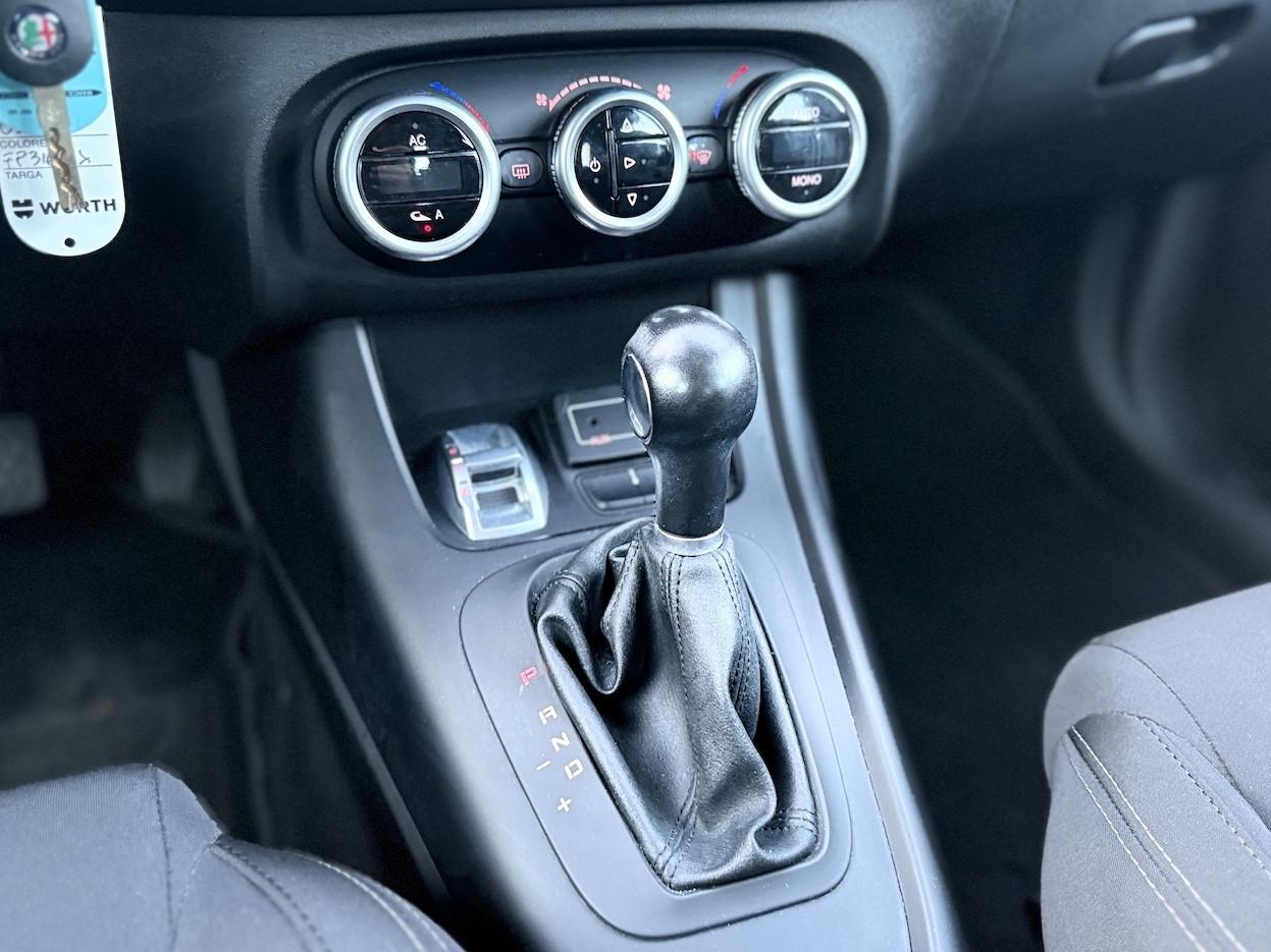 Alfa Romeo Giulietta 1.6 Diesel 120CV E6 Neo. Automatica - 2018