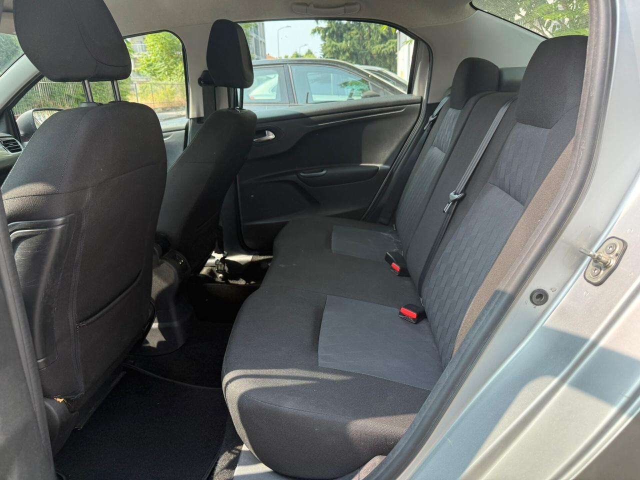 Citroen C-Elysee BlueHDi 100 Exclusive