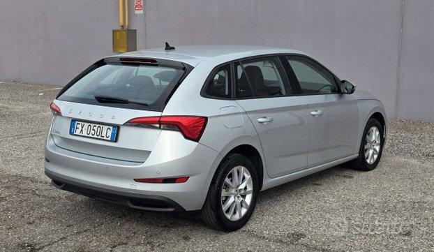 Skoda Scala 1.6 tdi 2019 cambio automatico