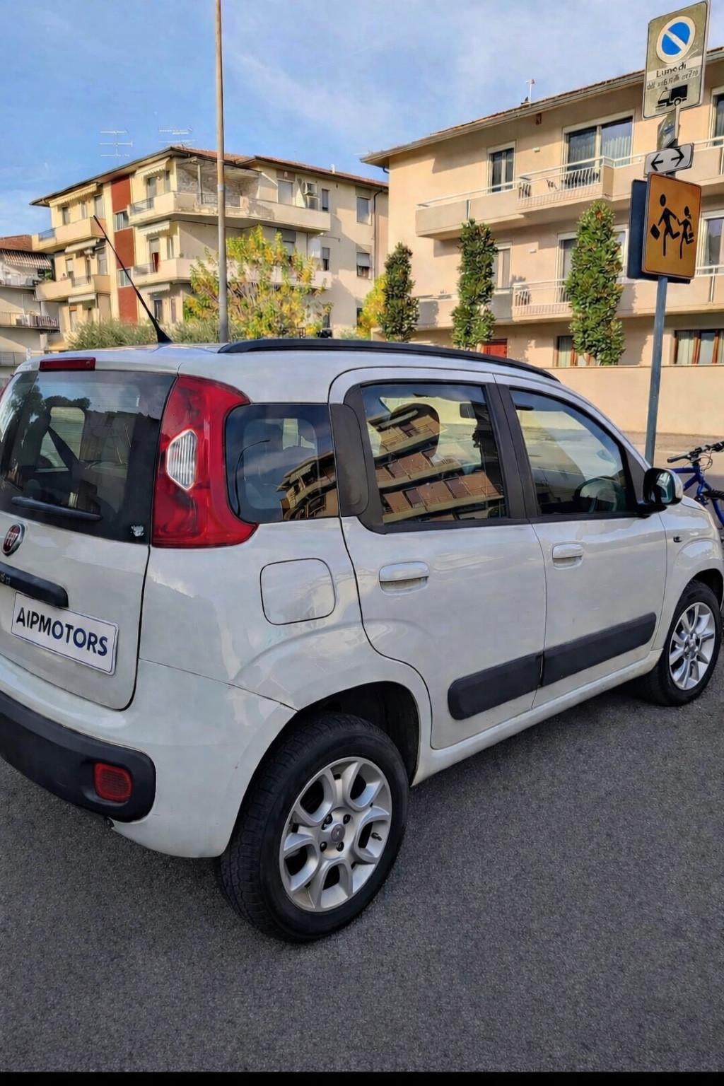 Fiat Panda 0.9 TwinAir Turbo Natural Power Lounge