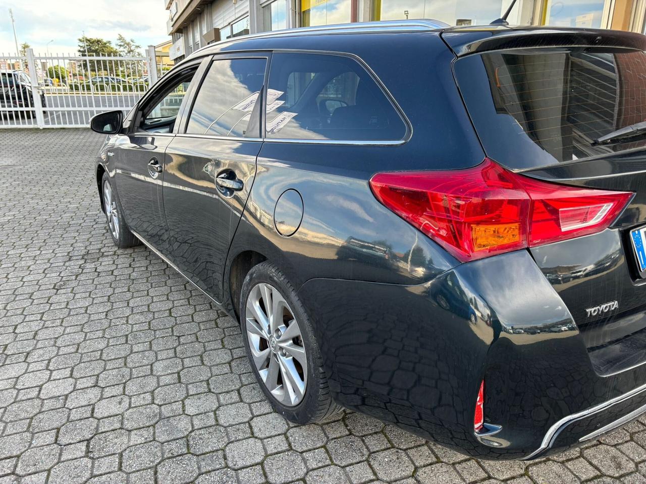 Toyota Auris 1.8 Hybrid Active Plus