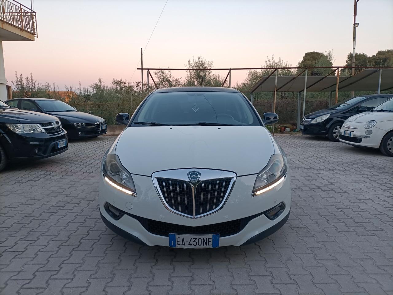 Lancia Delta 1.4 T-Jet 120 CV Platino Ecochic GPL