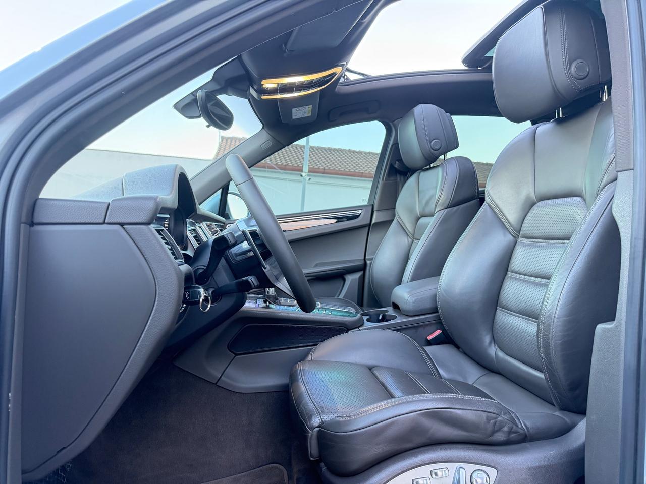 Porsche Macan 3.0 S Diesel 250cv in garanzia