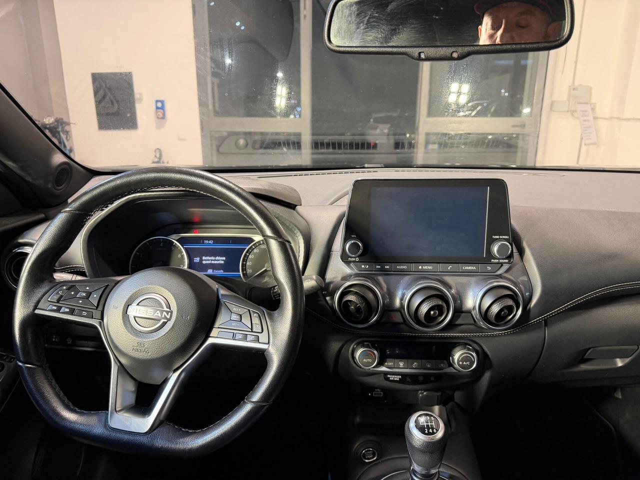 Nissan Juke 1.0 DIG-T 114 CV N-Connecta