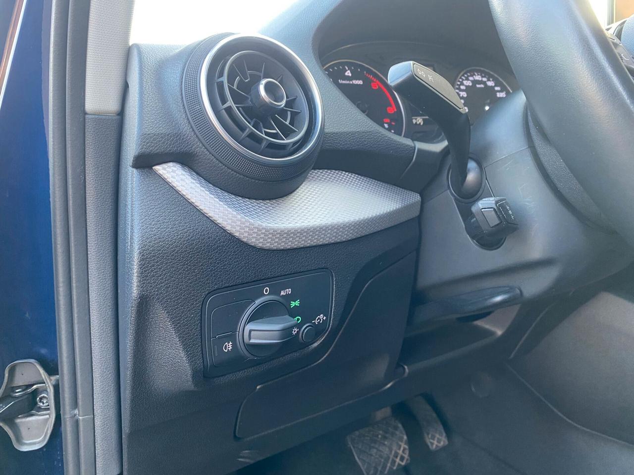 Audi Q2 30 TDI S tronic line Edition