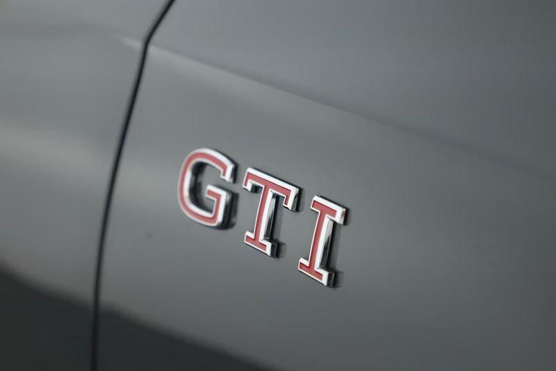 Volkswagen Golf Golf 2.0 TSI GTI DSG TETTO BLACK STYLE HEAD-UP CAMERA LED 19"