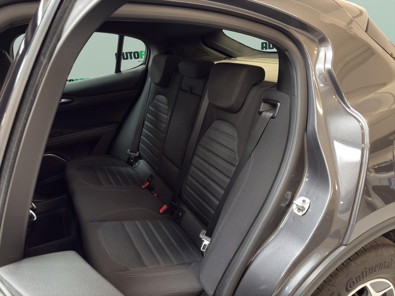Alfa Romeo Stelvio 2.2 160cv RWD Business N1