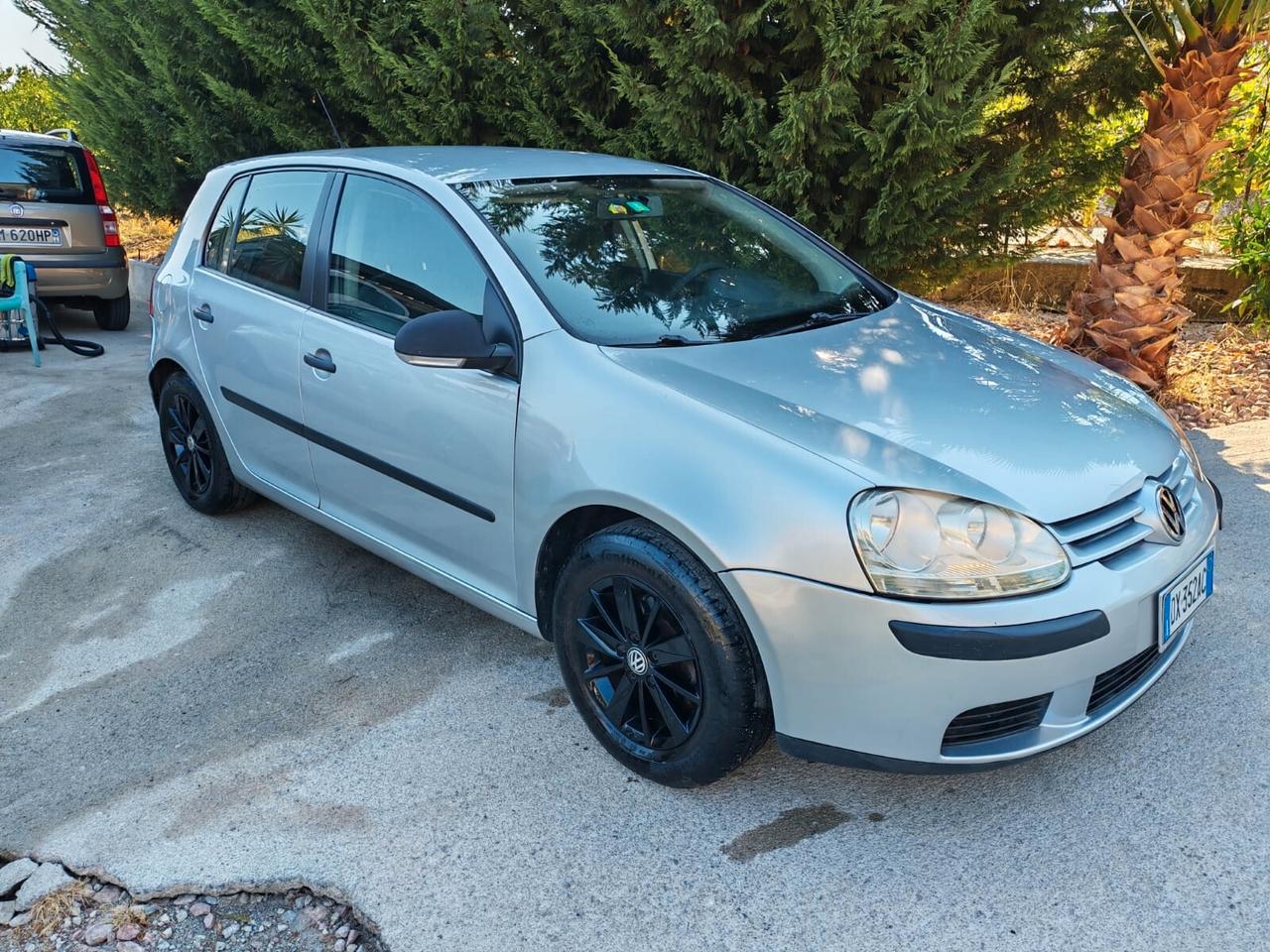Volkswagen Golf 1.9 TDI DPF 5p. Comfort. BlueMot.