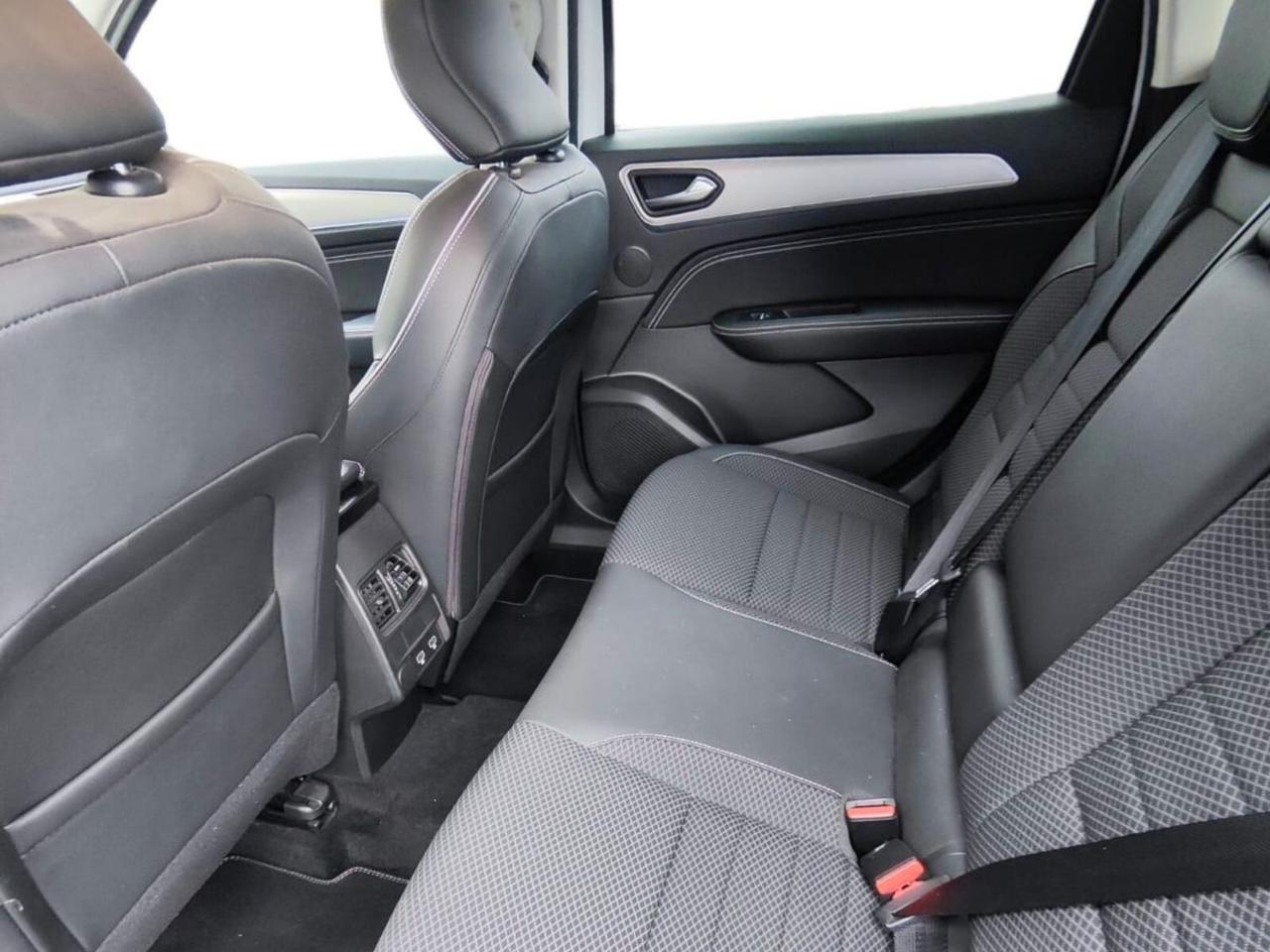 Renault Arkana Hybrid E-TECH 145 CV Intens