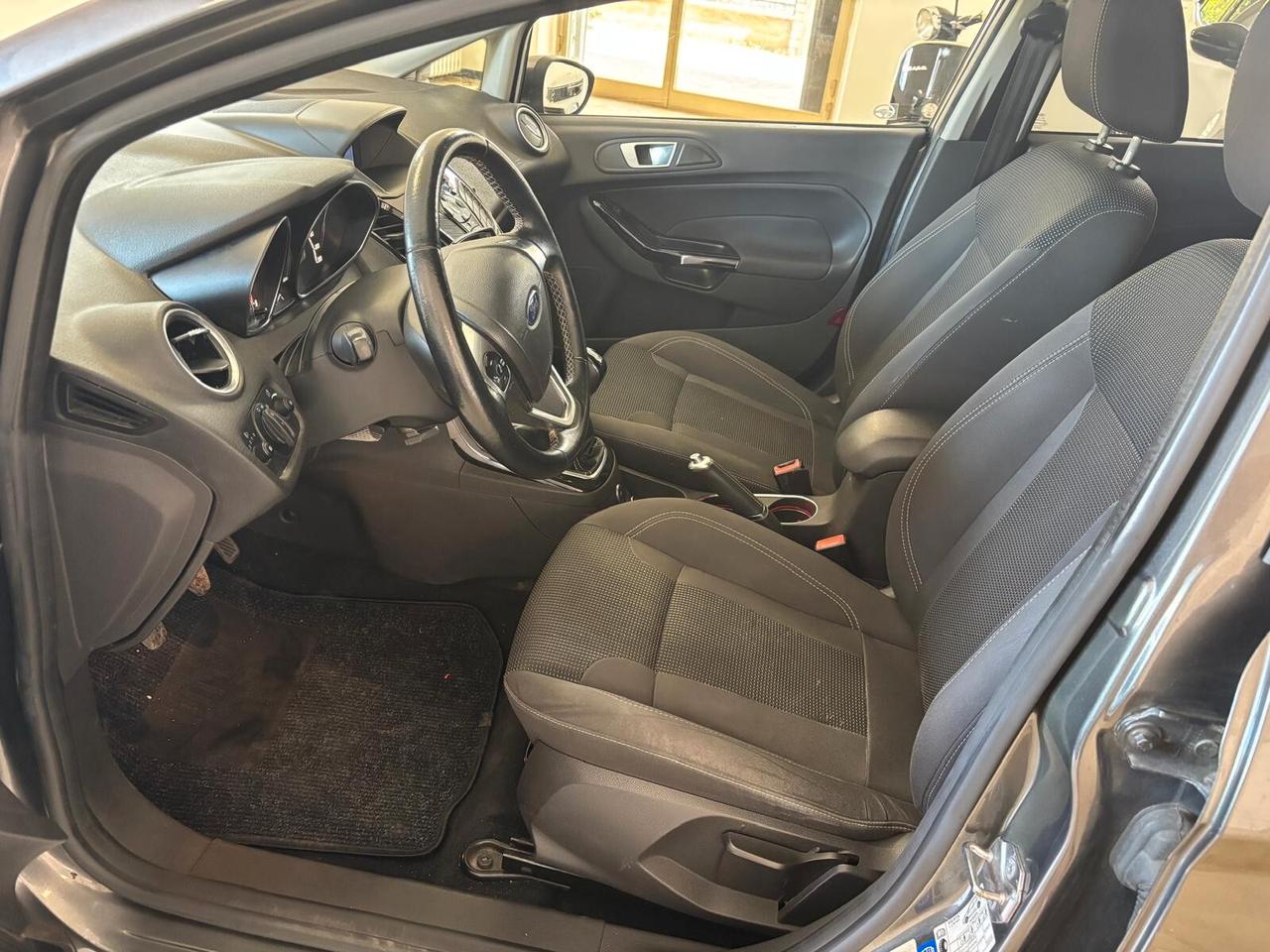 FORD FIESTA ANNO 2016 BZ GPL ADATTA NEOPATENTATI KM 130 MILS