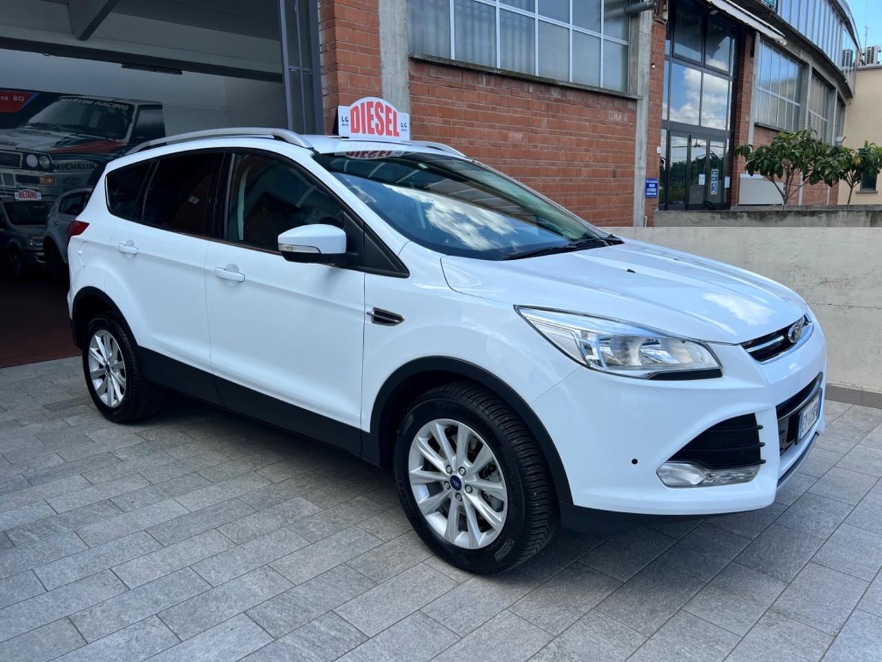 Ford Kuga 2.0 TDCI 150 CV S&S 4WD Titanium
