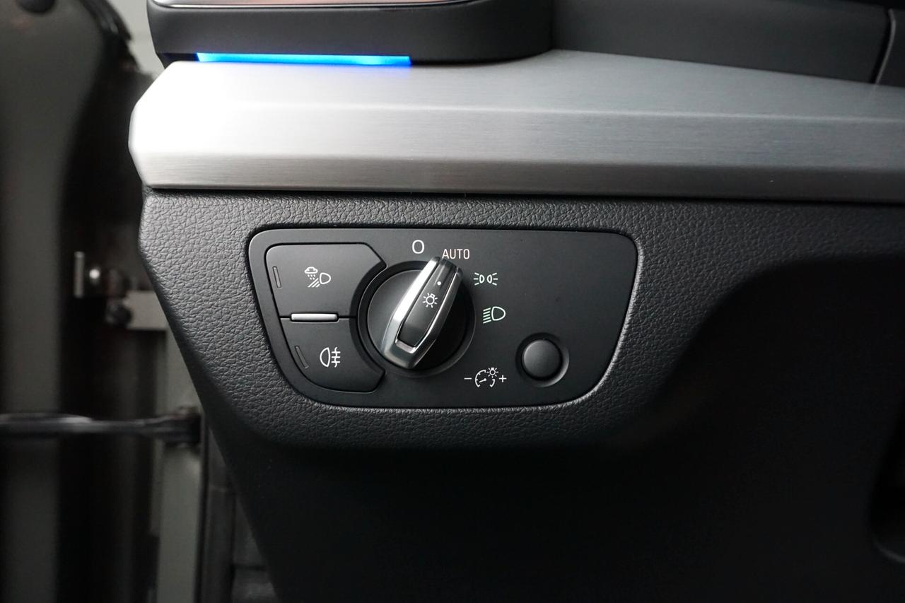 Audi Q5 SPB 40 TDI quattro S tronic S line Identity Black