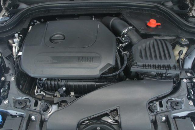 MINI Cooper 1.5 Cooper Essential 5 porte *SCONTO IMMEDIATO*